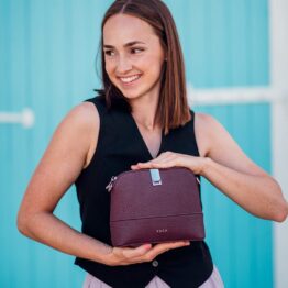 Vuch Cara Mini Wine női crossbody táska