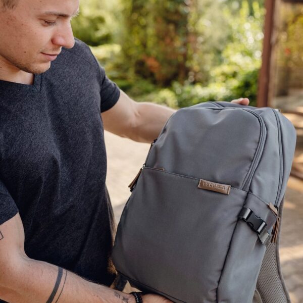 Vuch Orym Grey