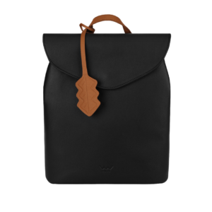 Vuch Joanna E Black 28 Vuch_Joanna E Black_P15175_Mirunska.com